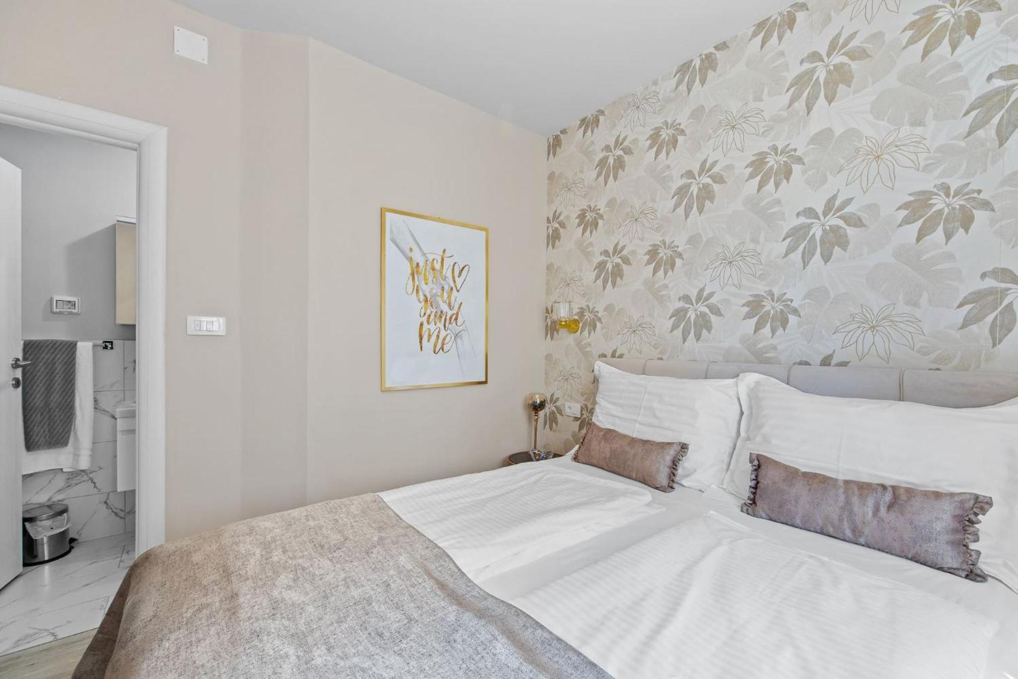 Apartments Lady M Рабац Экстерьер фото